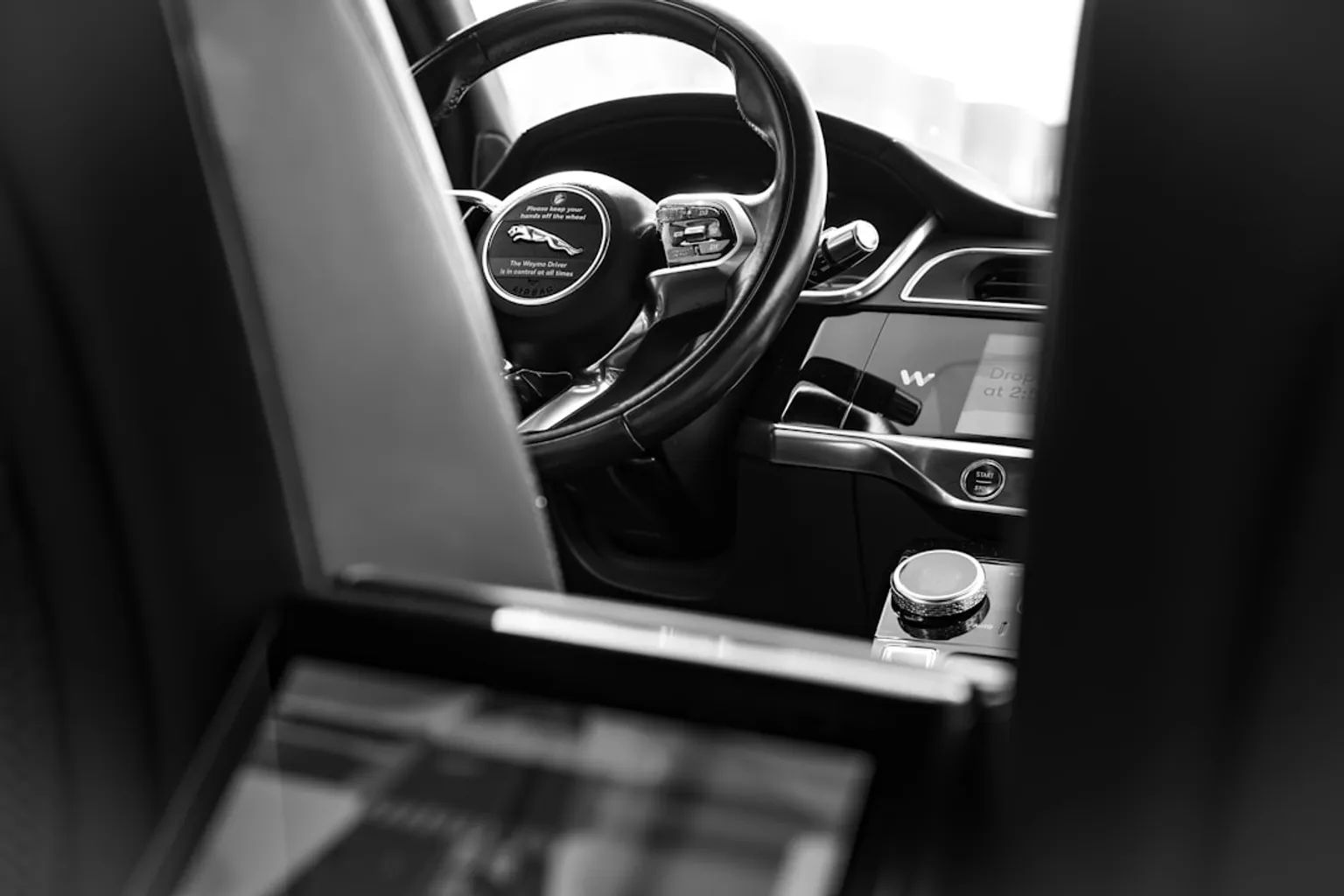 Яндекс Навигатор в CarPlay и Android Auto: как работает режим пошаговых подсказок